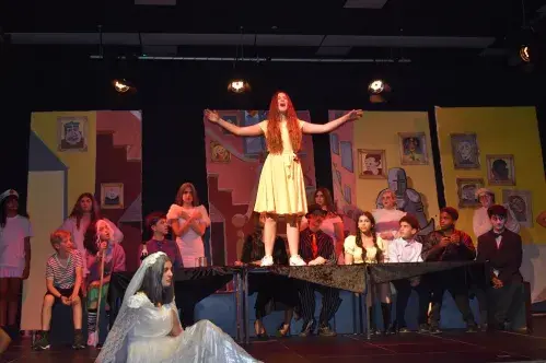 Cast ensemble